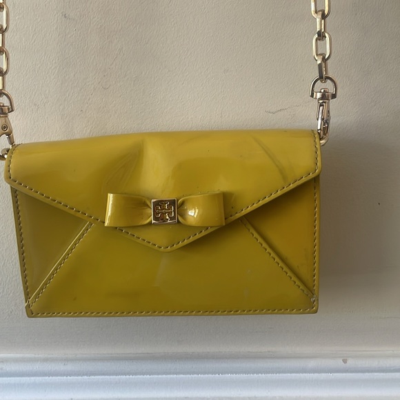 Tory Burch mini patent envelope Bag - Picture 4 of 5